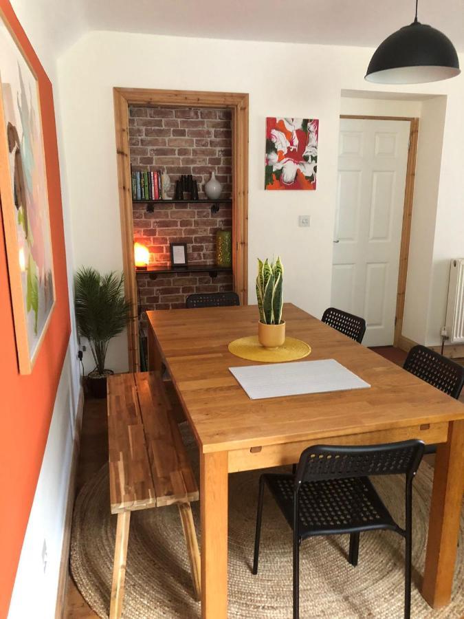 Hilltop House Is A Welcoming 2 Bedroom Property Matlock  Exteriör bild